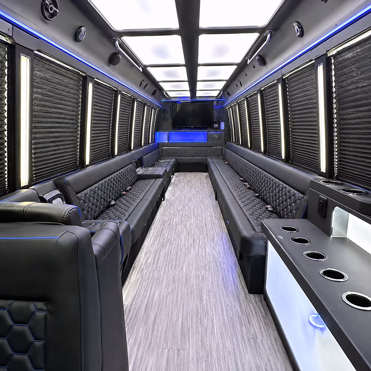 bus rentals for bands and performers traveling through alameda