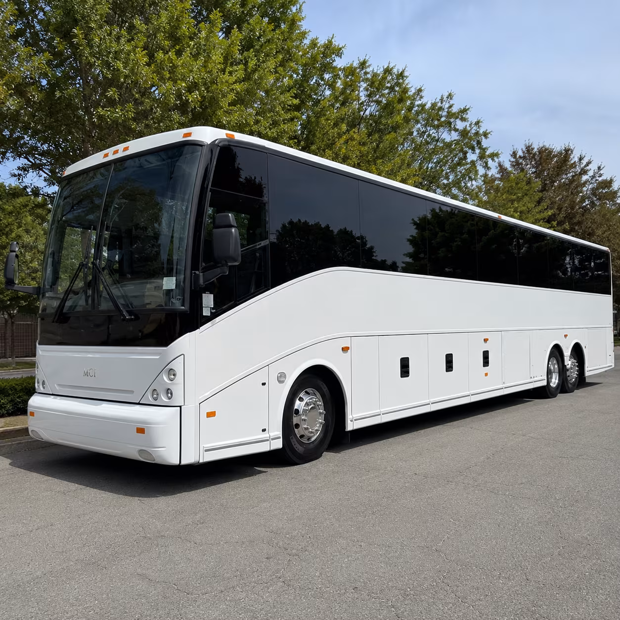 charter buses for bay bridge crossings to san francisco conference venues
