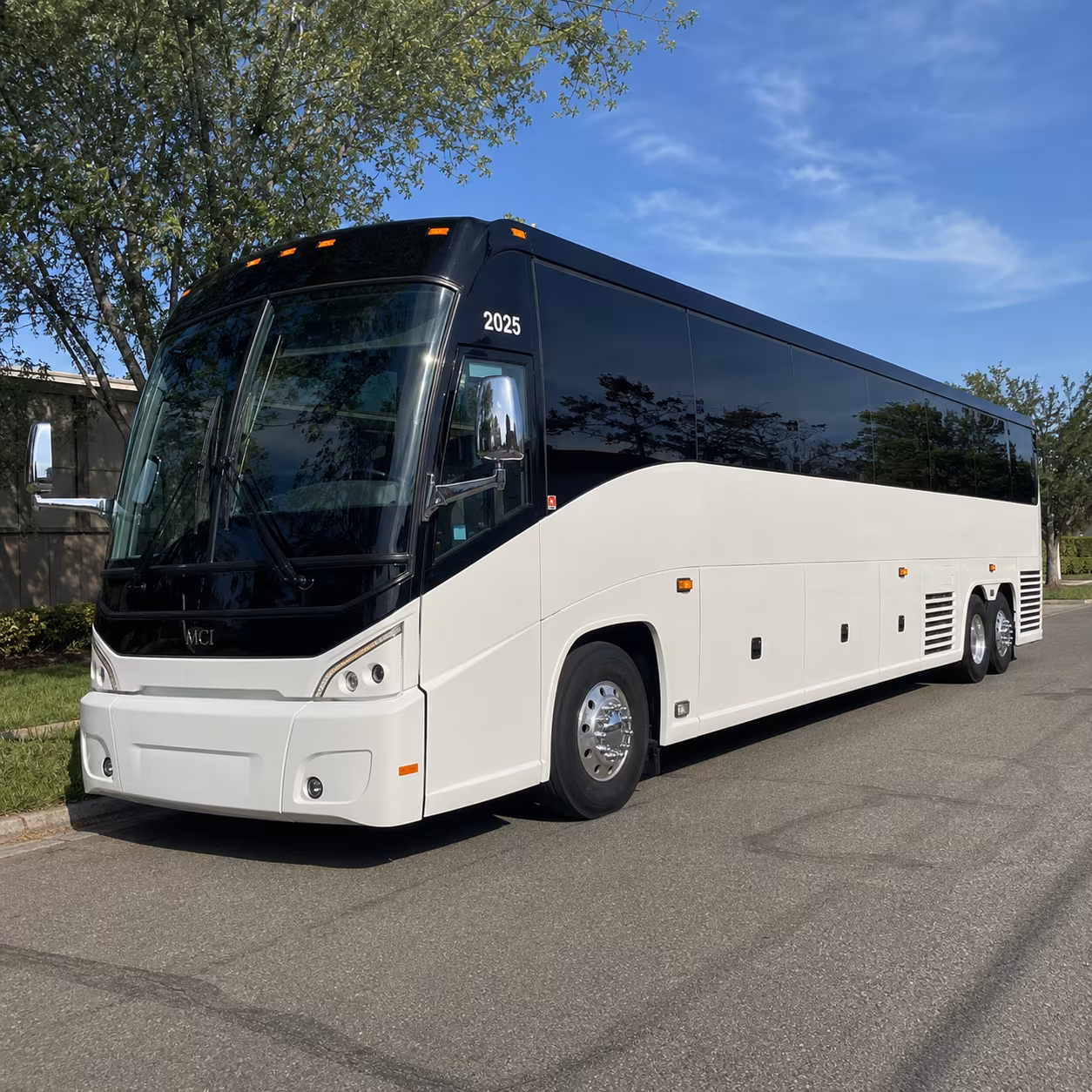 charter buses for corporate events and offsites across the east bay