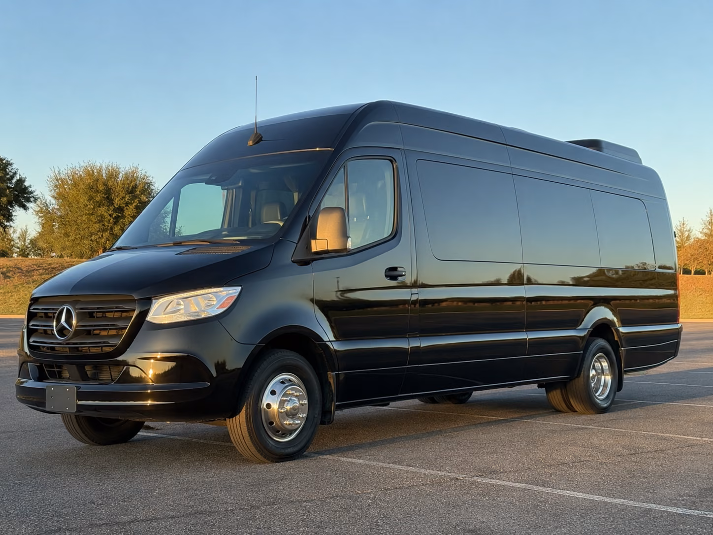 san francisco international airport sfo group shuttle buses